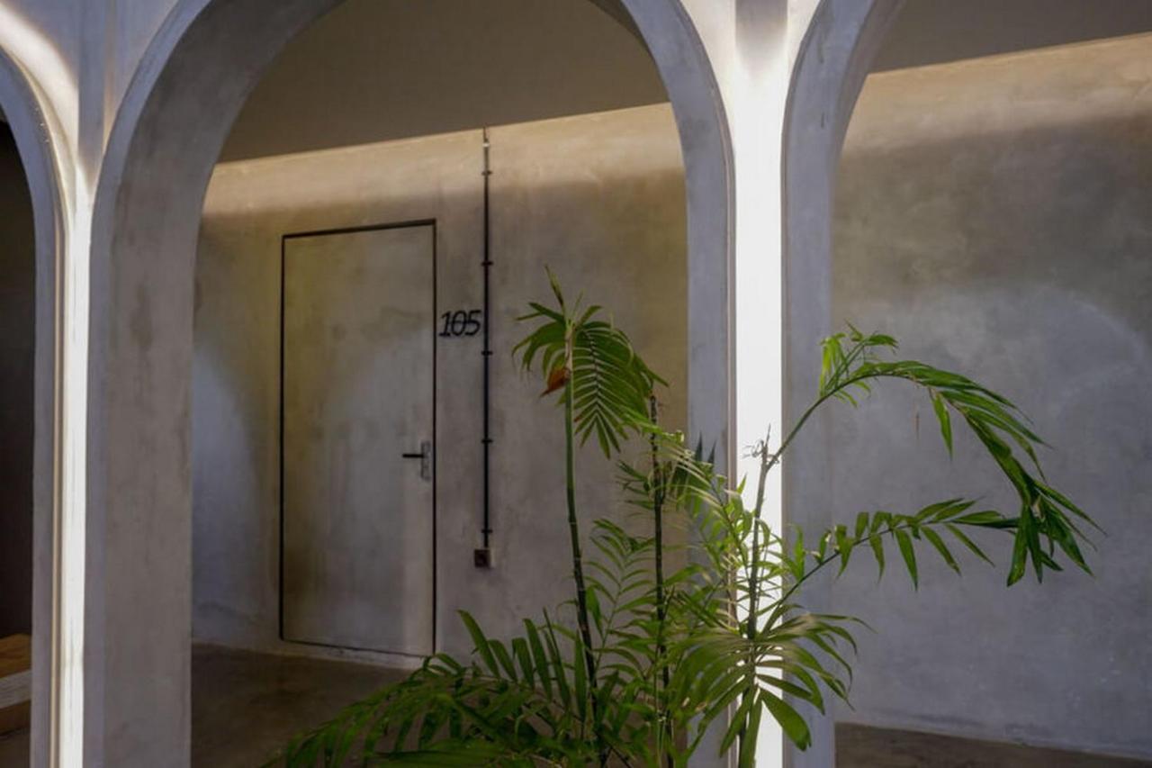 Reddoorz Plus Near Kawasan Sam Poo Kong Semarang Exterior photo