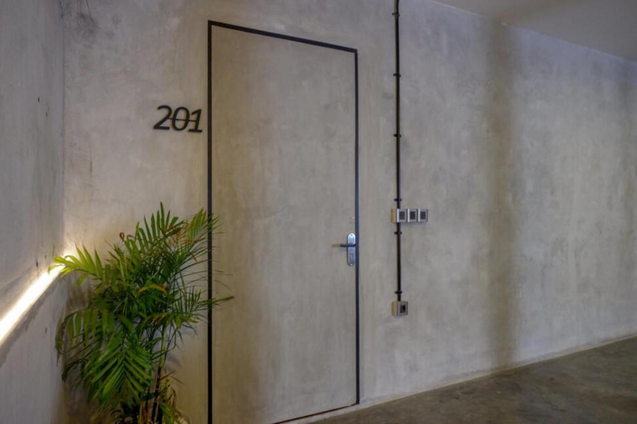 Reddoorz Plus Near Kawasan Sam Poo Kong Semarang Exterior photo